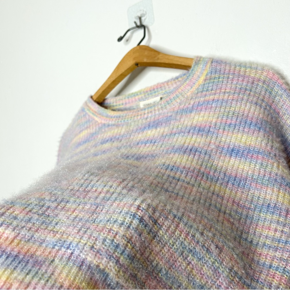 Sienna Sky Fuzzy Knit Pastel Rainbow Cropped Sweater Medium M - Picture 4 of 8